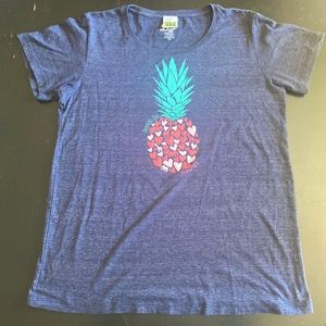 Pineapple Honolulu Zoo T-shirt